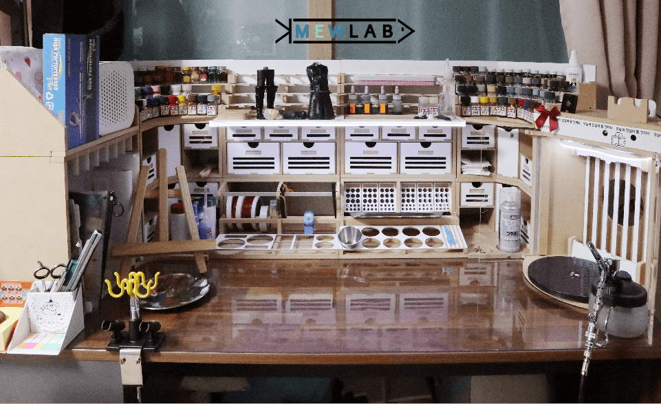 [Arttystation] Mesa de trabajo para cabina de pintura de ópera
 Post image